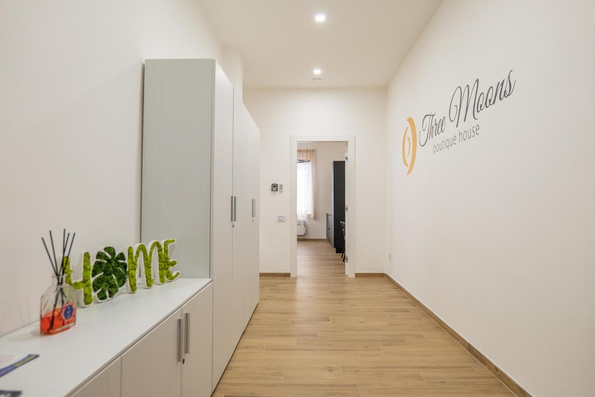 Apartamento Three Moons Boutique House/Calypso Salerno Exterior foto